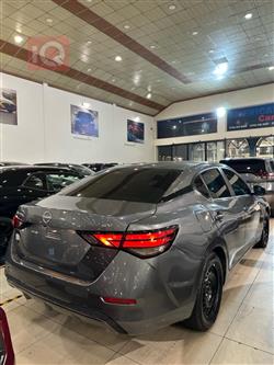 نيسان سنترا